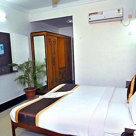 Hotel Rajhans International Bhāgalpur Dış mekan fotoğraf