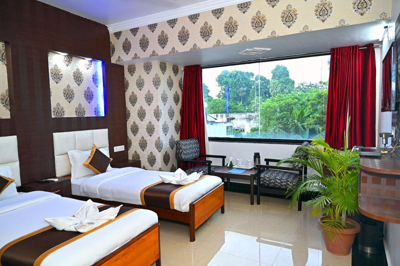 Hotel Rajhans International Bhāgalpur Dış mekan fotoğraf