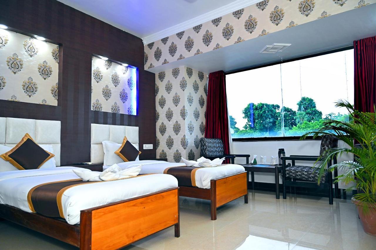 Hotel Rajhans International Bhāgalpur Dış mekan fotoğraf