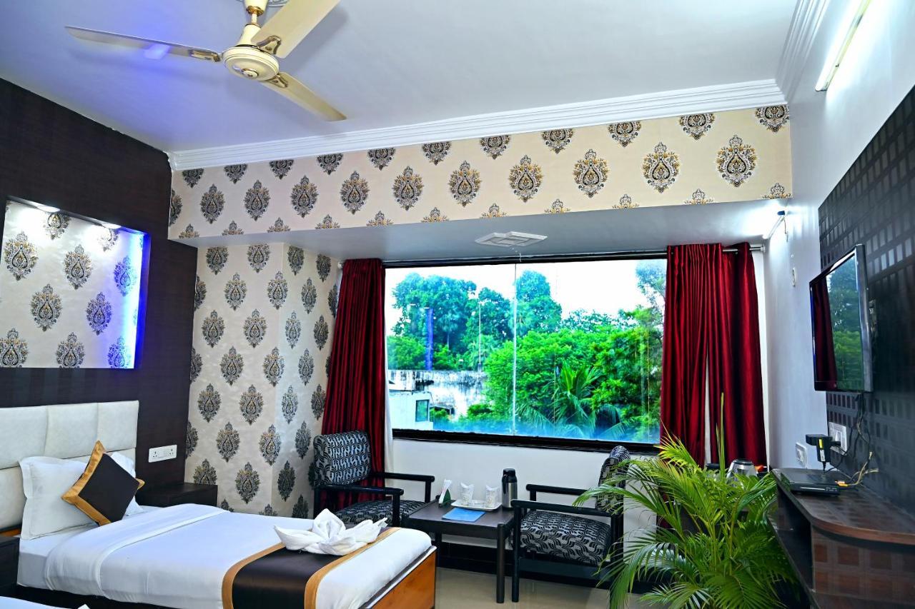 Hotel Rajhans International Bhāgalpur Dış mekan fotoğraf