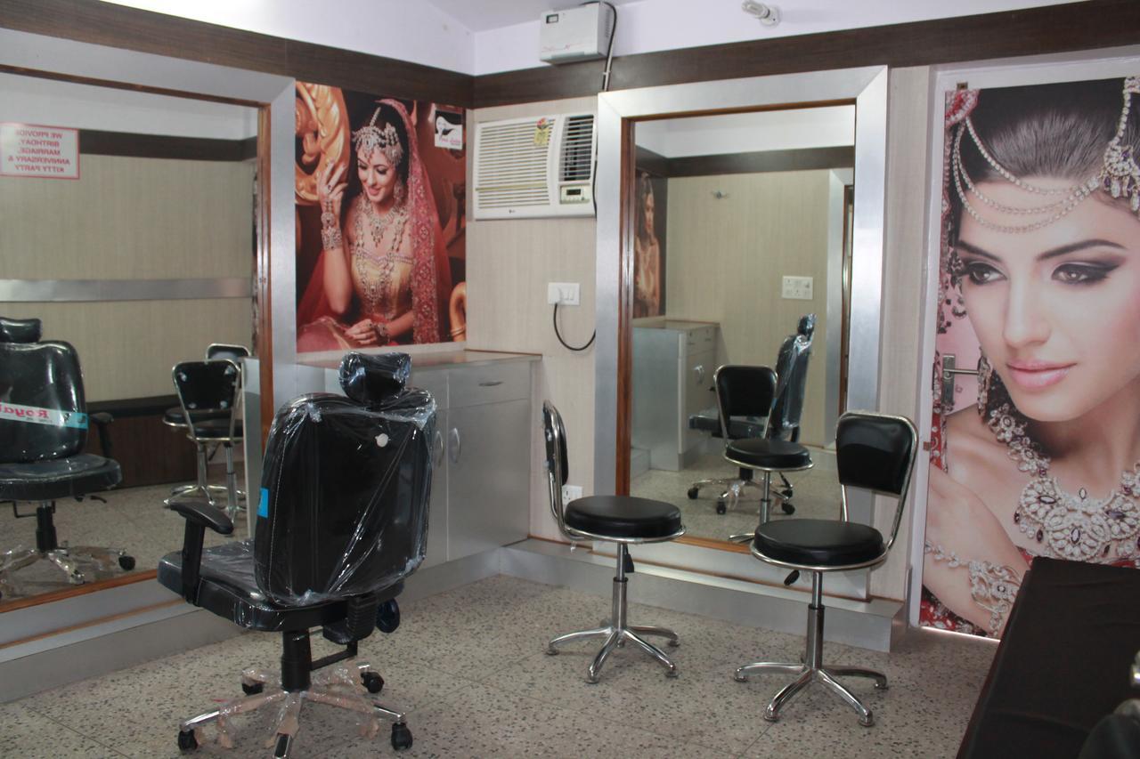 Hotel Rajhans International Bhāgalpur Dış mekan fotoğraf