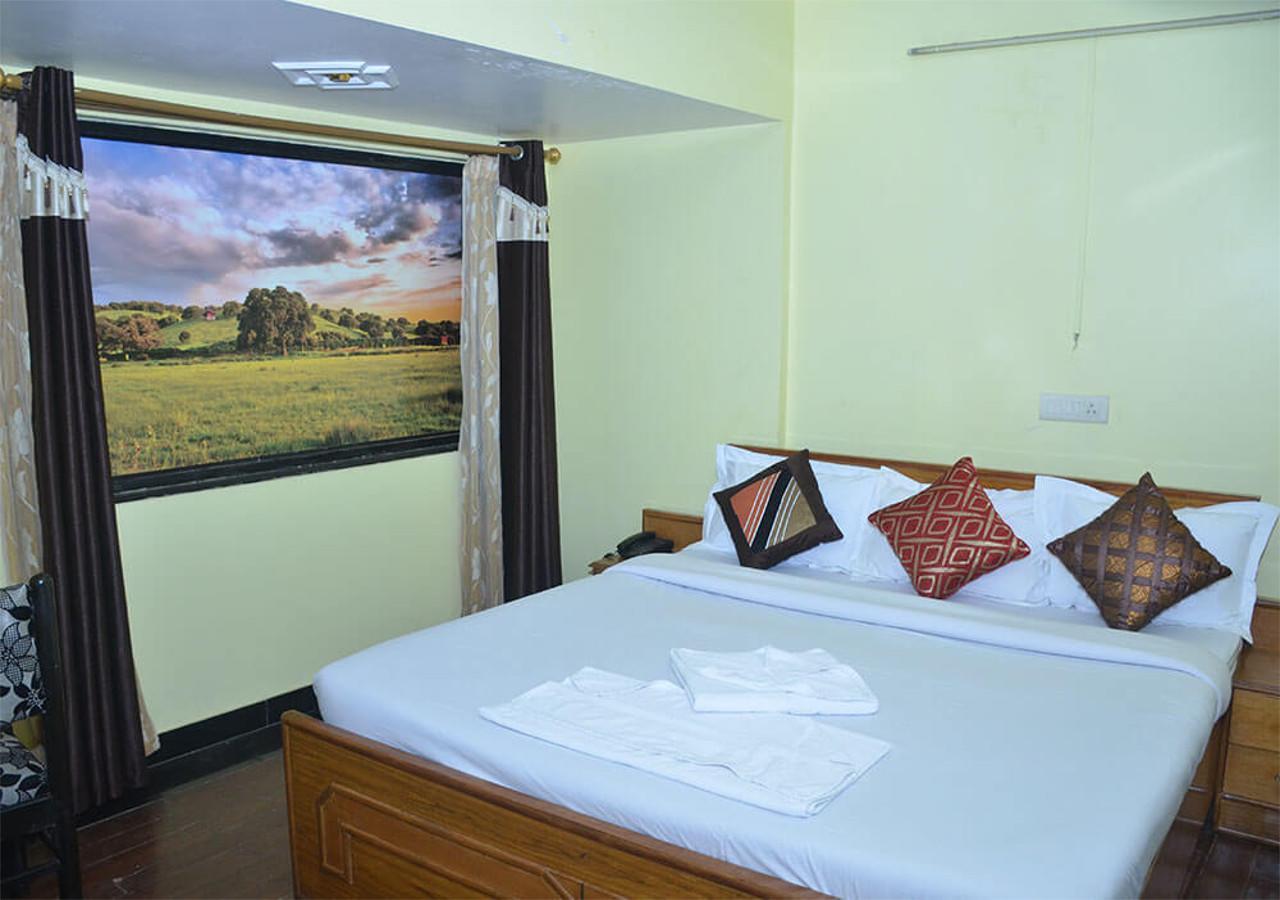 Hotel Rajhans International Bhāgalpur Dış mekan fotoğraf
