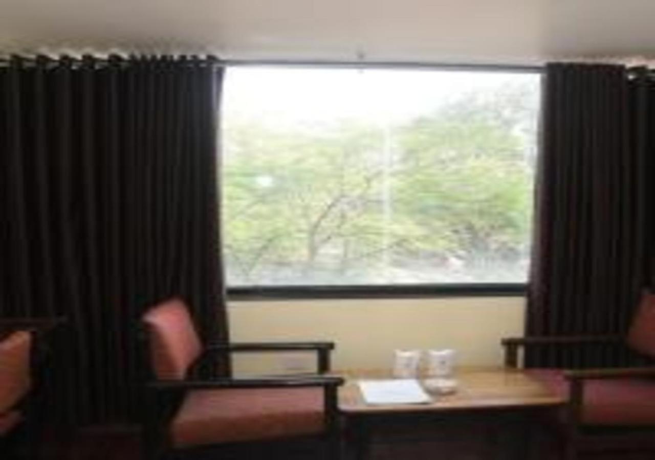 Hotel Rajhans International Bhāgalpur Dış mekan fotoğraf